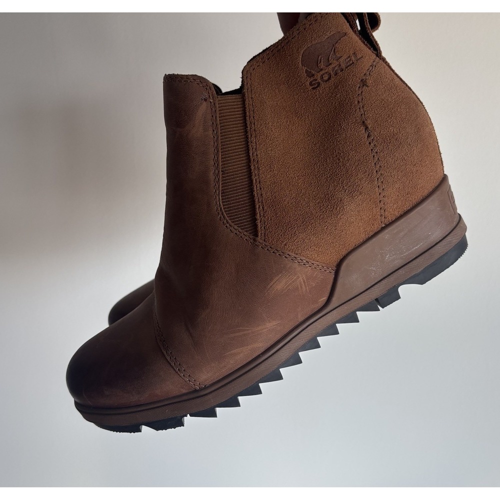 SOREL Women's Evie II Wedge Chelsea Boot Size 8 Brown Leather Booties Boho